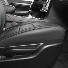 Load image into Gallery viewer, Wrangler 2013-2017 Car Seat Covers Full Set,Seat Covers Custom Fit for Jeep Wrangler,Car Seat Protector Waterproof,Leather Car Seat Cushion,Black Seat Cover - Leatherette (Black)